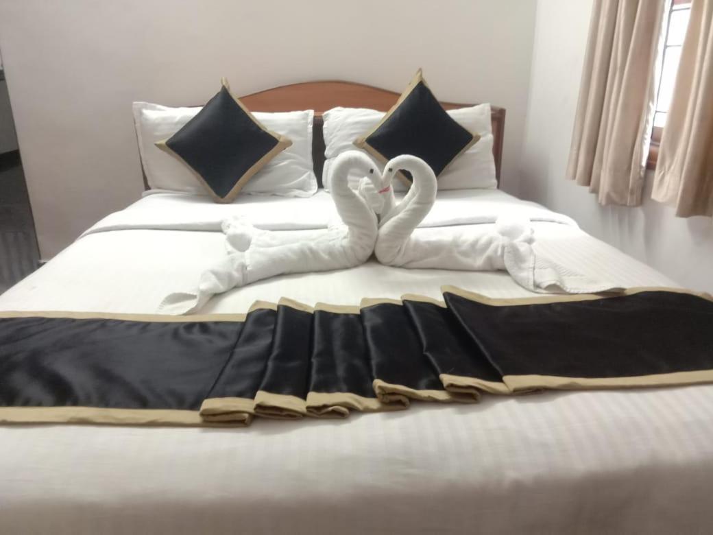 Rainbow House Luxury Rooms Ченнаи Номер фото